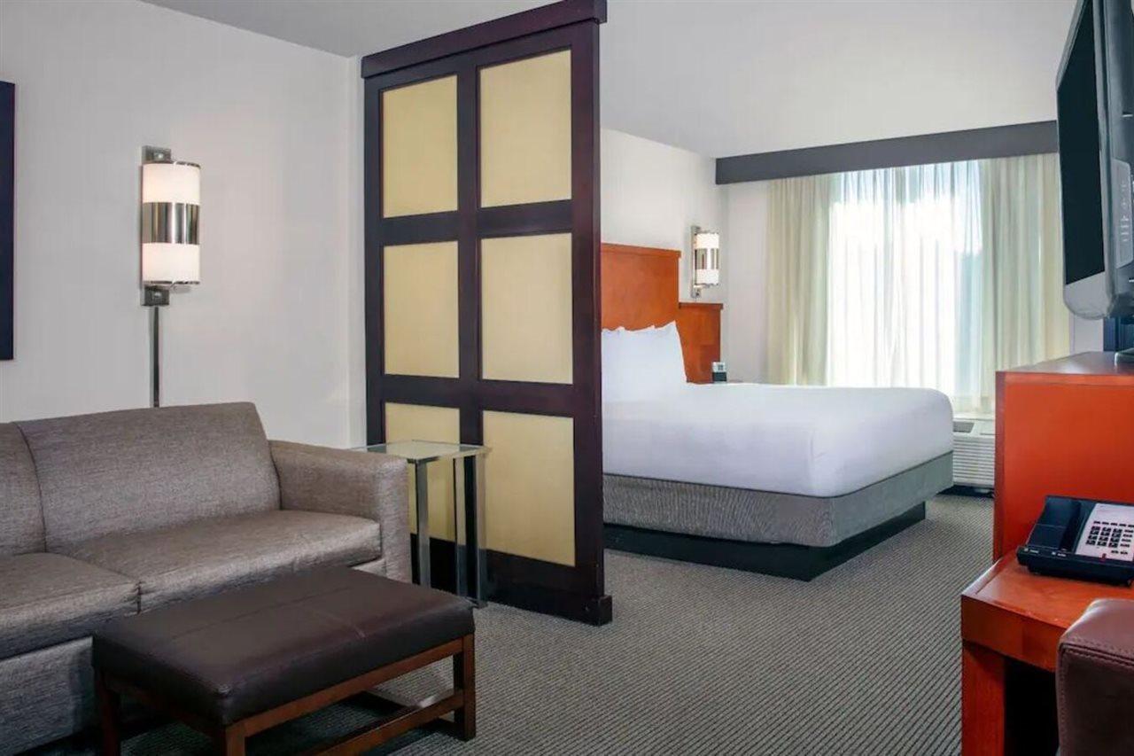 Hyatt Place Raleigh Cary Εξωτερικό φωτογραφία